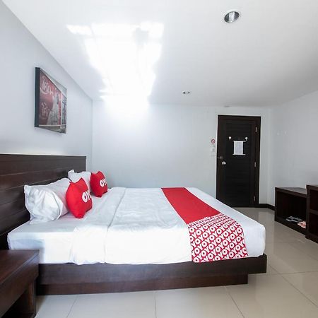 Oyo 373 Mc Ginger House Hotel Patong Ngoại thất bức ảnh