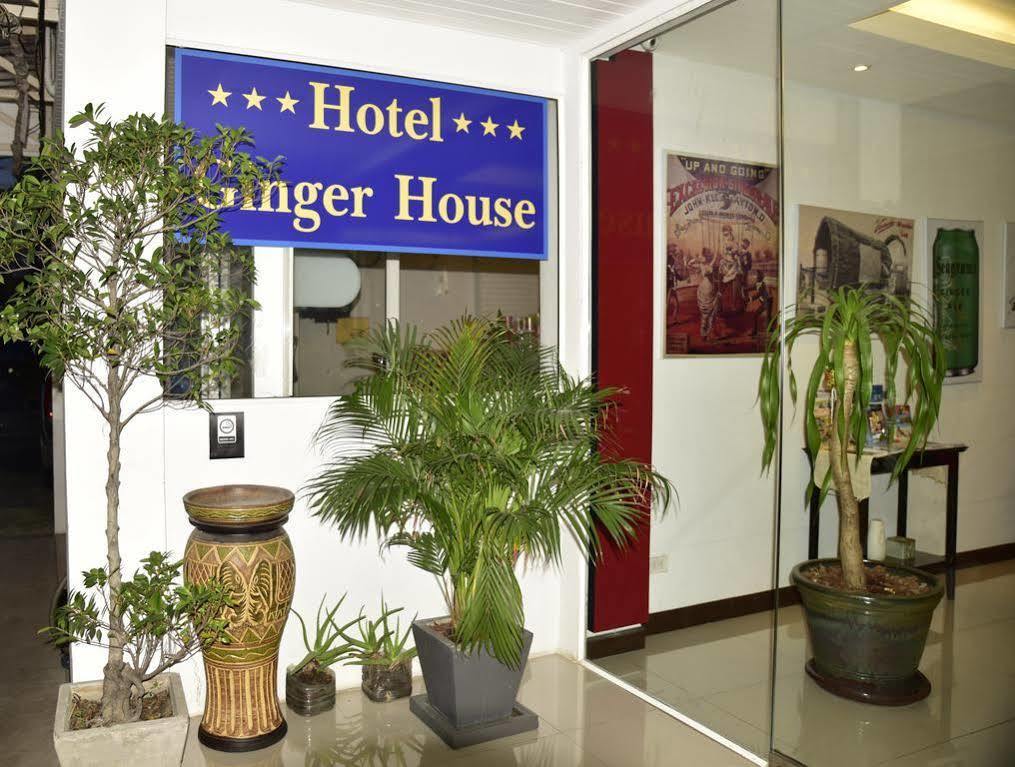 Oyo 373 Mc Ginger House Hotel Patong Ngoại thất bức ảnh