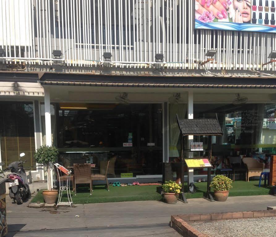 Oyo 373 Mc Ginger House Hotel Patong Ngoại thất bức ảnh
