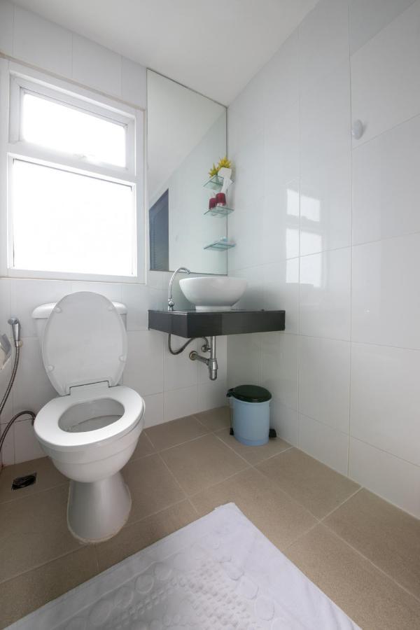 Oyo 373 Mc Ginger House Hotel Patong Ngoại thất bức ảnh